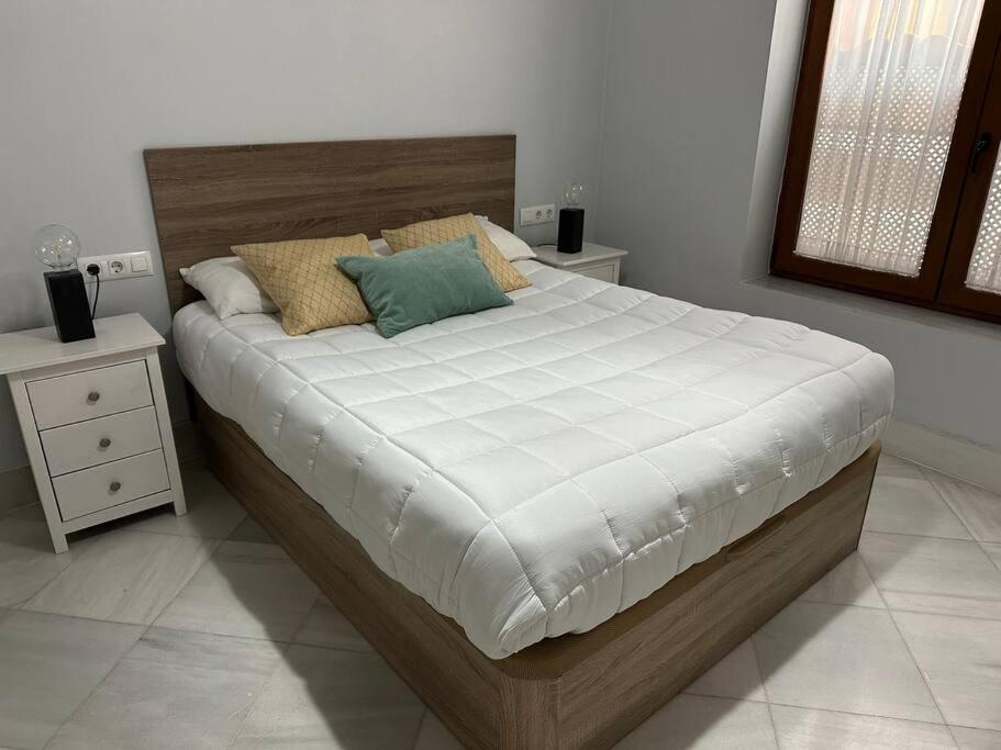 Riverwalk Suites - Puente Triana 세비야 외부 사진