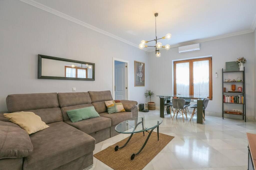 Riverwalk Suites - Puente Triana 세비야 외부 사진
